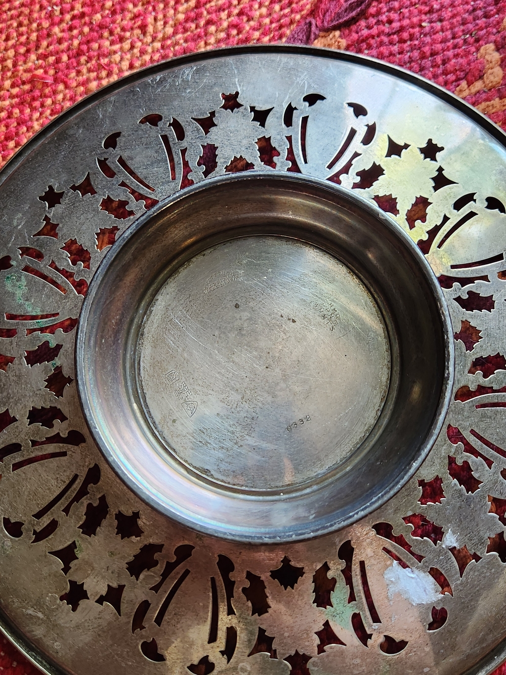 Decorative Round Pierced Silver-Plate Tray - Picture 12 of 13